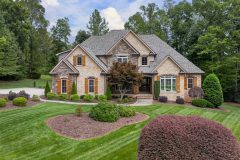 8409-Lillys-Court-2