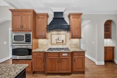 8409-Lillys-Court-23